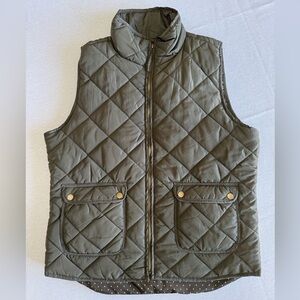 Altar’d State Large Olive Green Puffer Vest